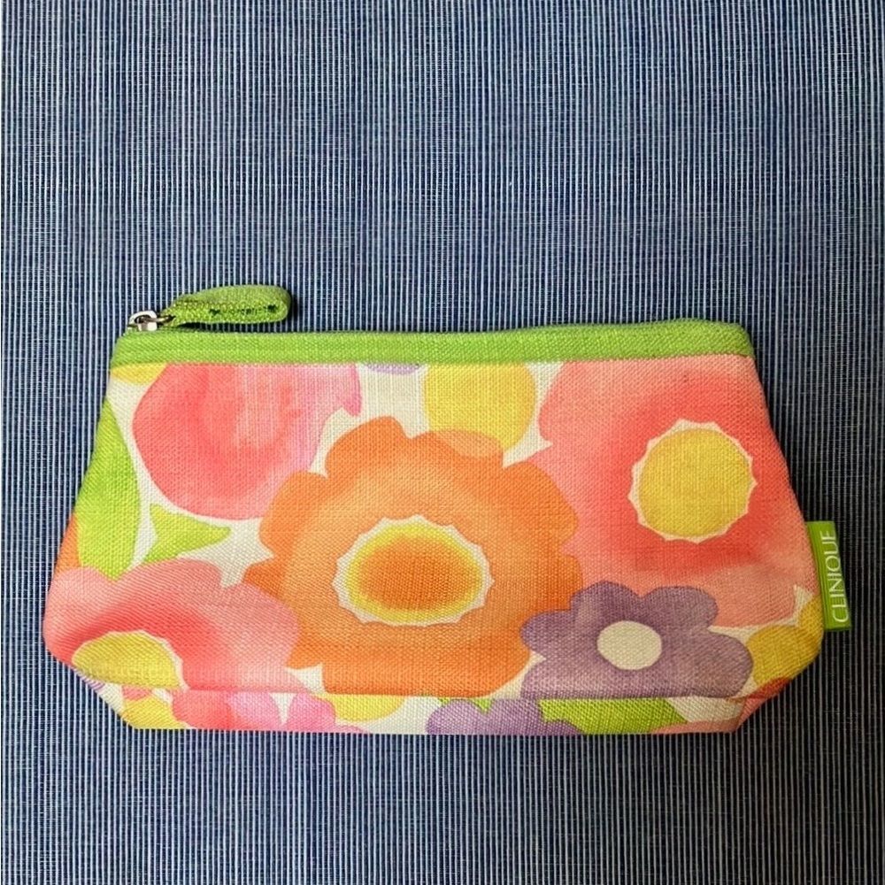 Gently Used Clinique Cosmetic Bag Makeup Bag